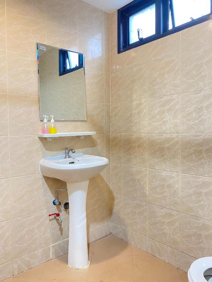 Double Dd House At Mrt Sutthisarn Bangkok Extérieur photo