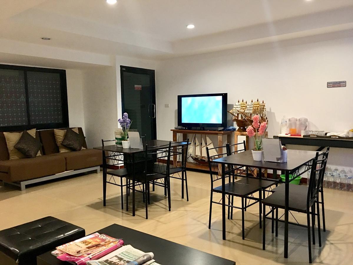Double Dd House At Mrt Sutthisarn Bangkok Extérieur photo