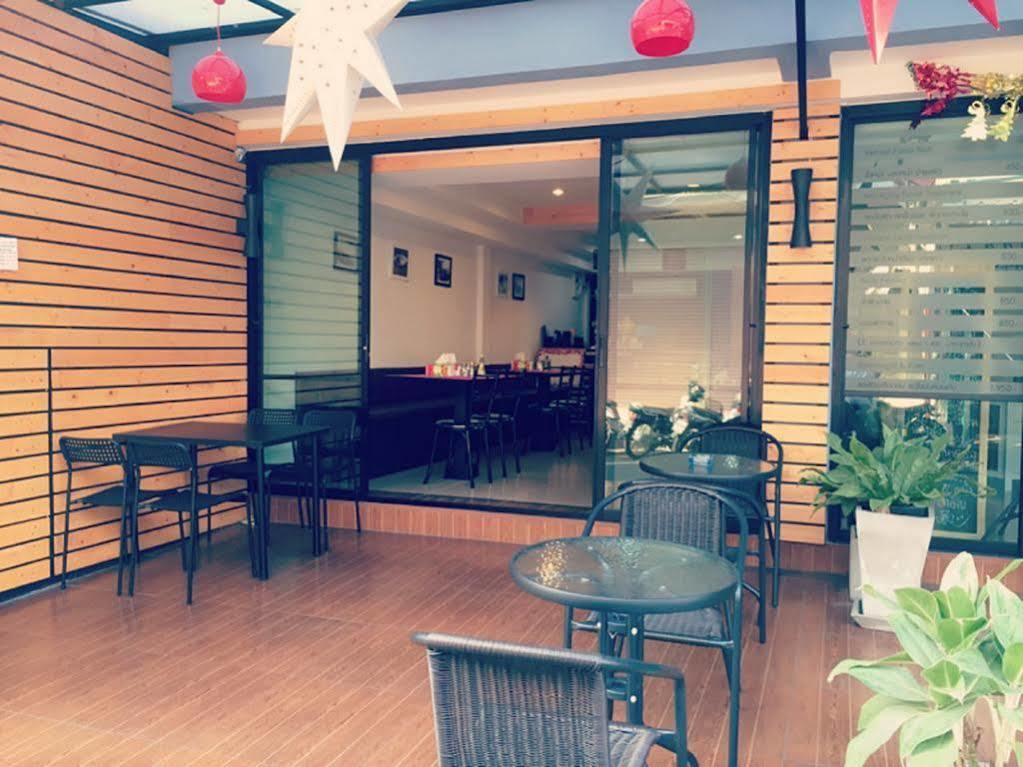 Double Dd House At Mrt Sutthisarn Bangkok Extérieur photo